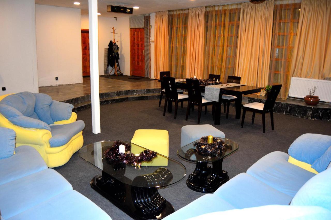 Persey Villa Μπόροβετς Εξωτερικό φωτογραφία